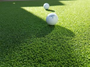 ゴルフ初心者が知っておくべきグリーン修復のポイントは？