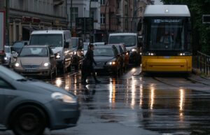 ゴルフ初心者が雨の日に快適にラウンドするためのコツは？
